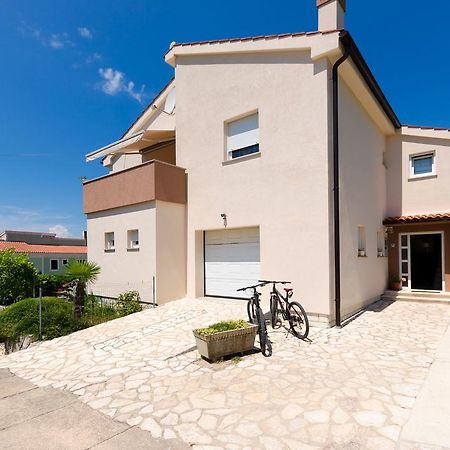פונאנט Apartments Miljenko מראה חיצוני תמונה