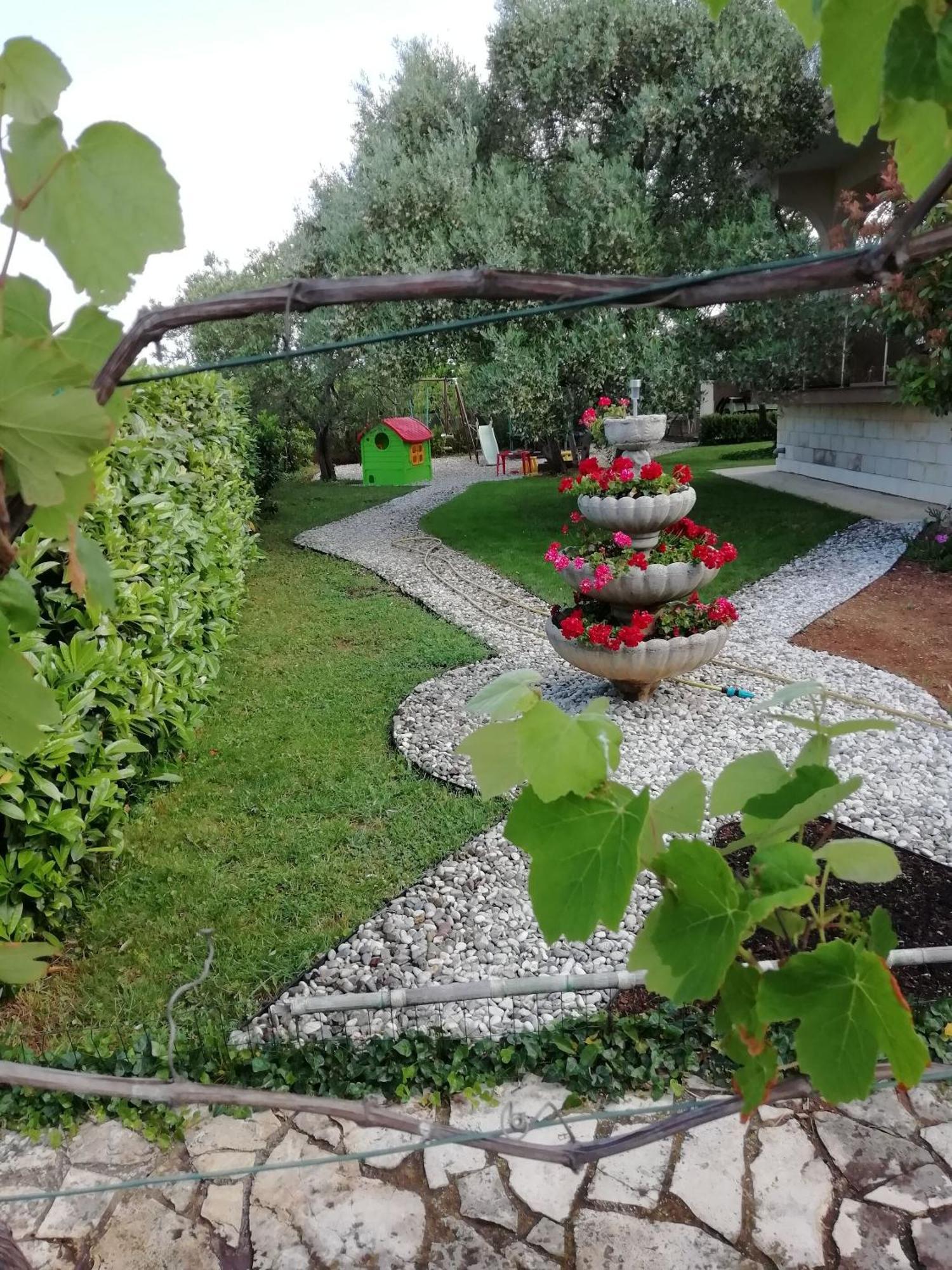 פונאנט Apartments Miljenko מראה חיצוני תמונה