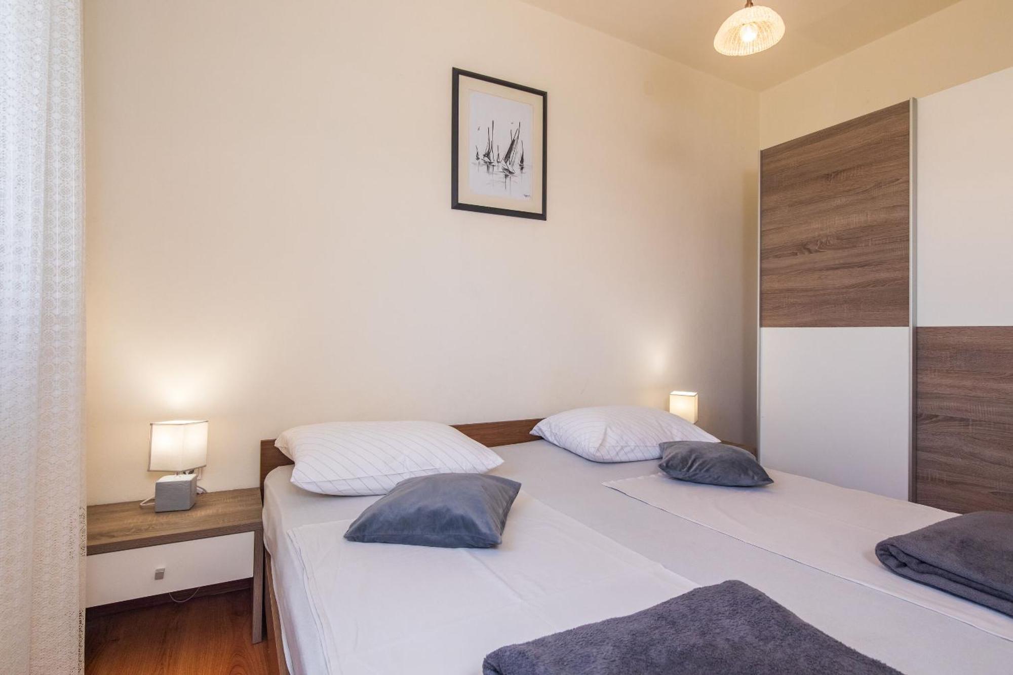 פונאנט Apartments Miljenko מראה חיצוני תמונה