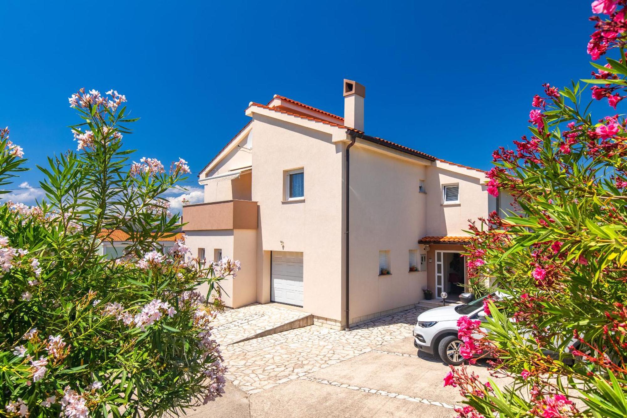 פונאנט Apartments Miljenko מראה חיצוני תמונה